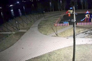 停在基洛瓦。操场。乌斯季库特 网络图像
