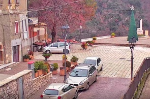 古列尔莫·马可尼广场。圣阿加皮托在线实时网络摄像头