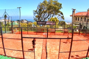 帕德尔庭院坎普斯湾度假村 (Padel Court Camps Bay Retreat)。开普敦 在线网络摄像头